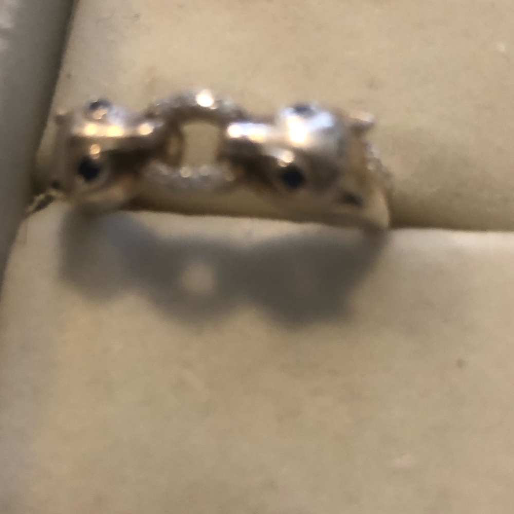 Silver-tone Jaguar Heads Band Ring